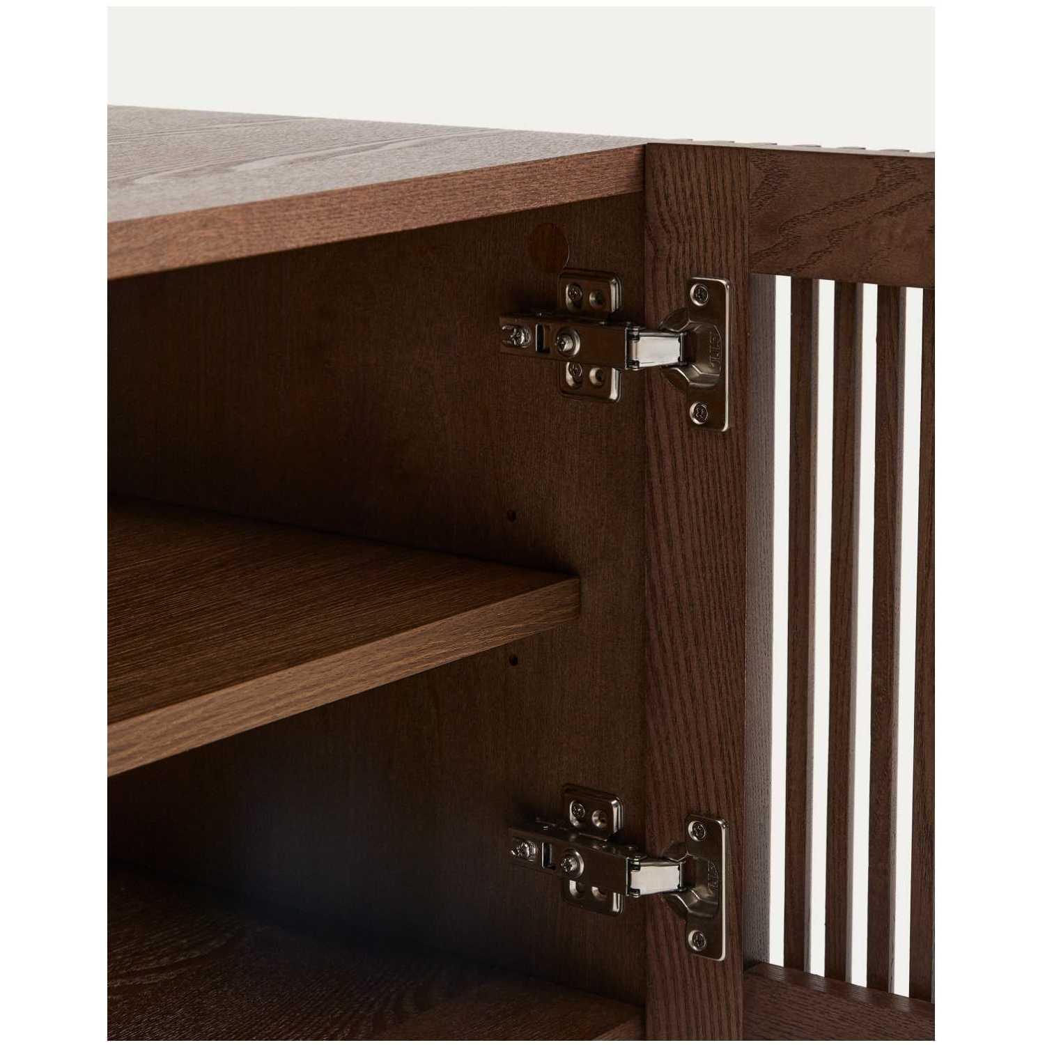 Schuhschrank Beyla aus Furnier und Massivholz aus Esche mit nussbaumfarbenem Finish 98cm FSC 100%