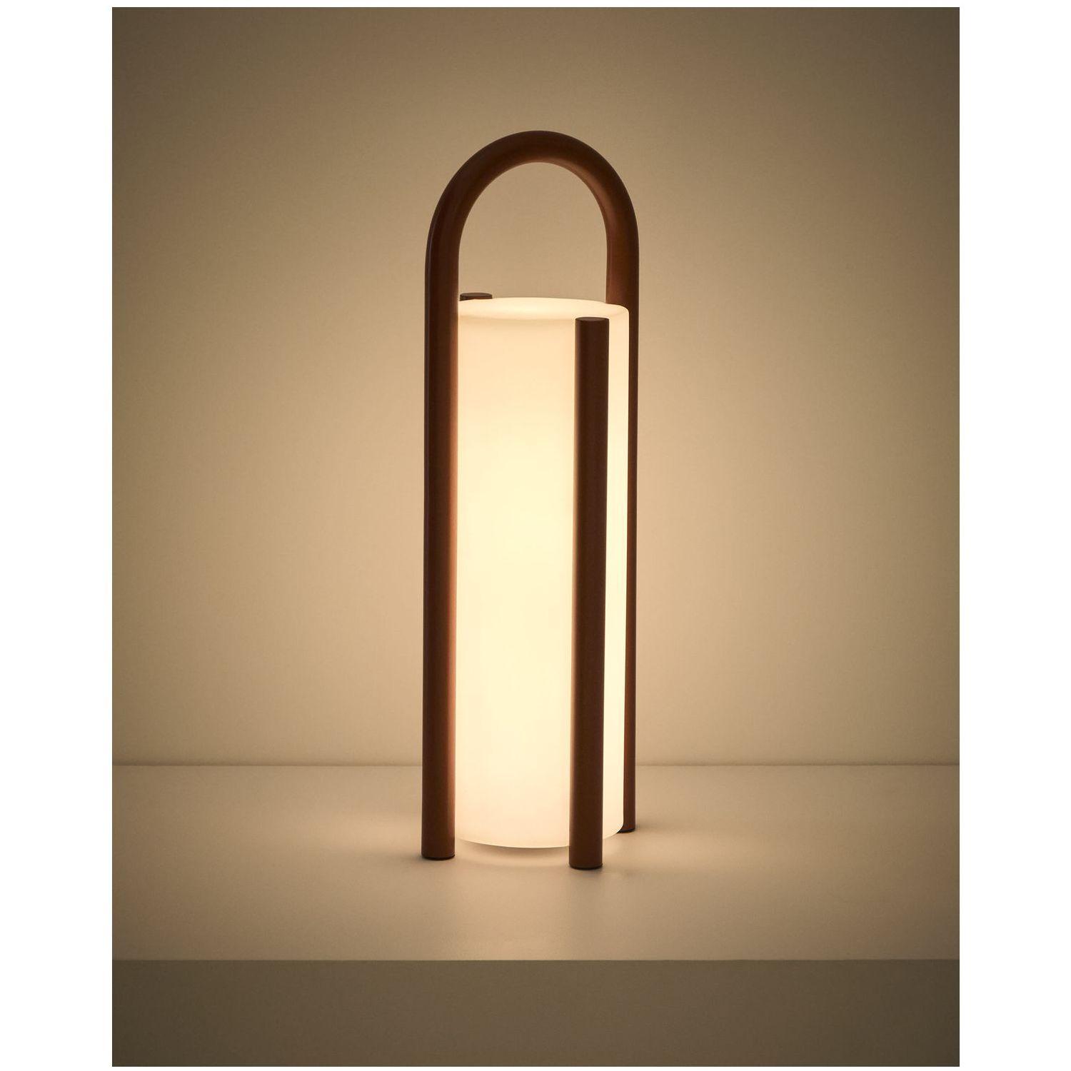 Grosse tragbare Tischlampe Leros aus Polyethylen und terrakottafarbenem Stahl