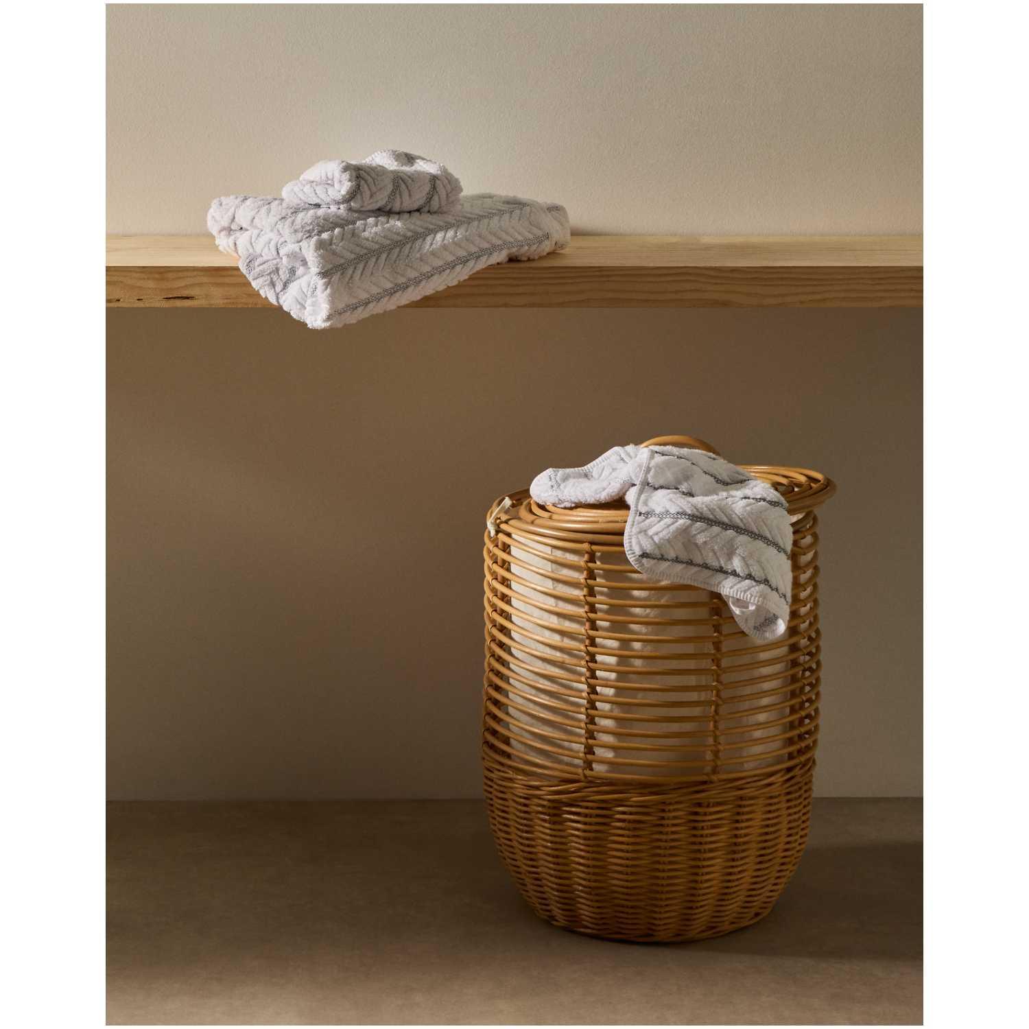 Wäschekorb Liora aus Rattan 70 cm