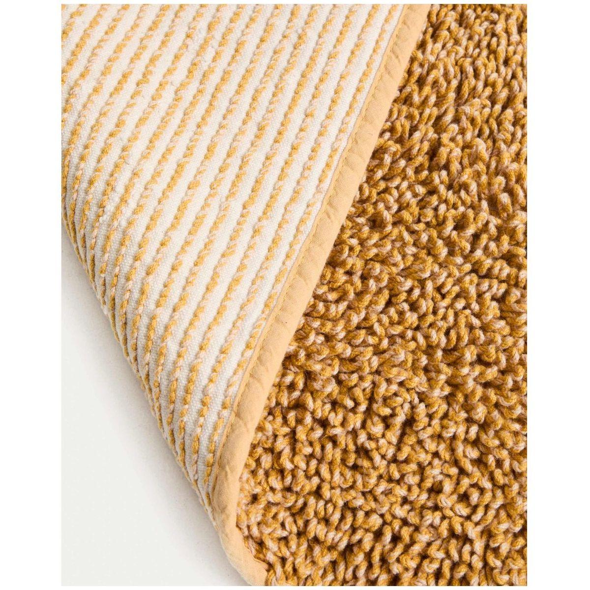 Badezimmermatte Aroia aus senffarbenem Melange-Bouclé 50 x 70 cm