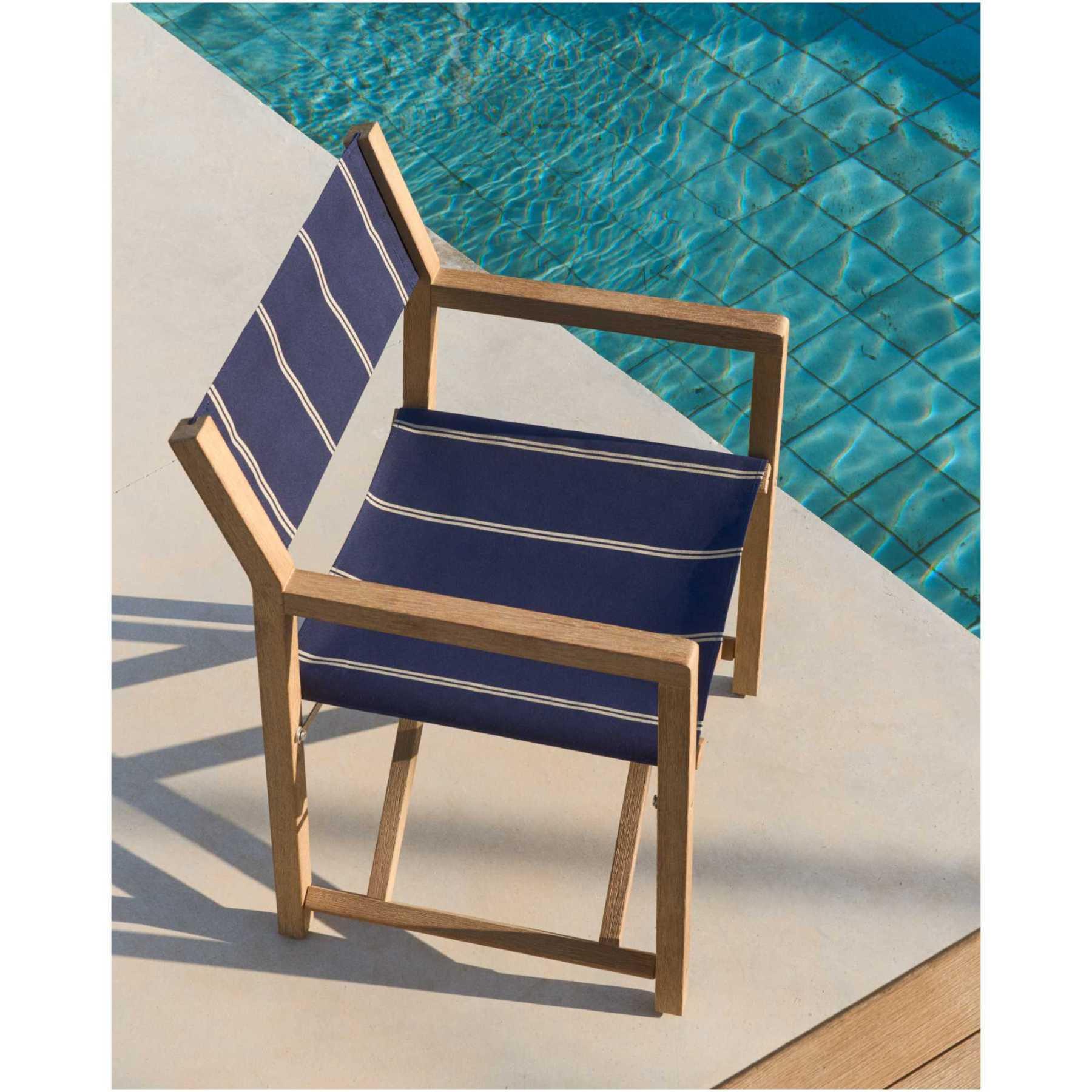 Blau-beige gestreifter Outdoor-Klappstuhl Vilara aus massivem Akazienholz, FSC 100%