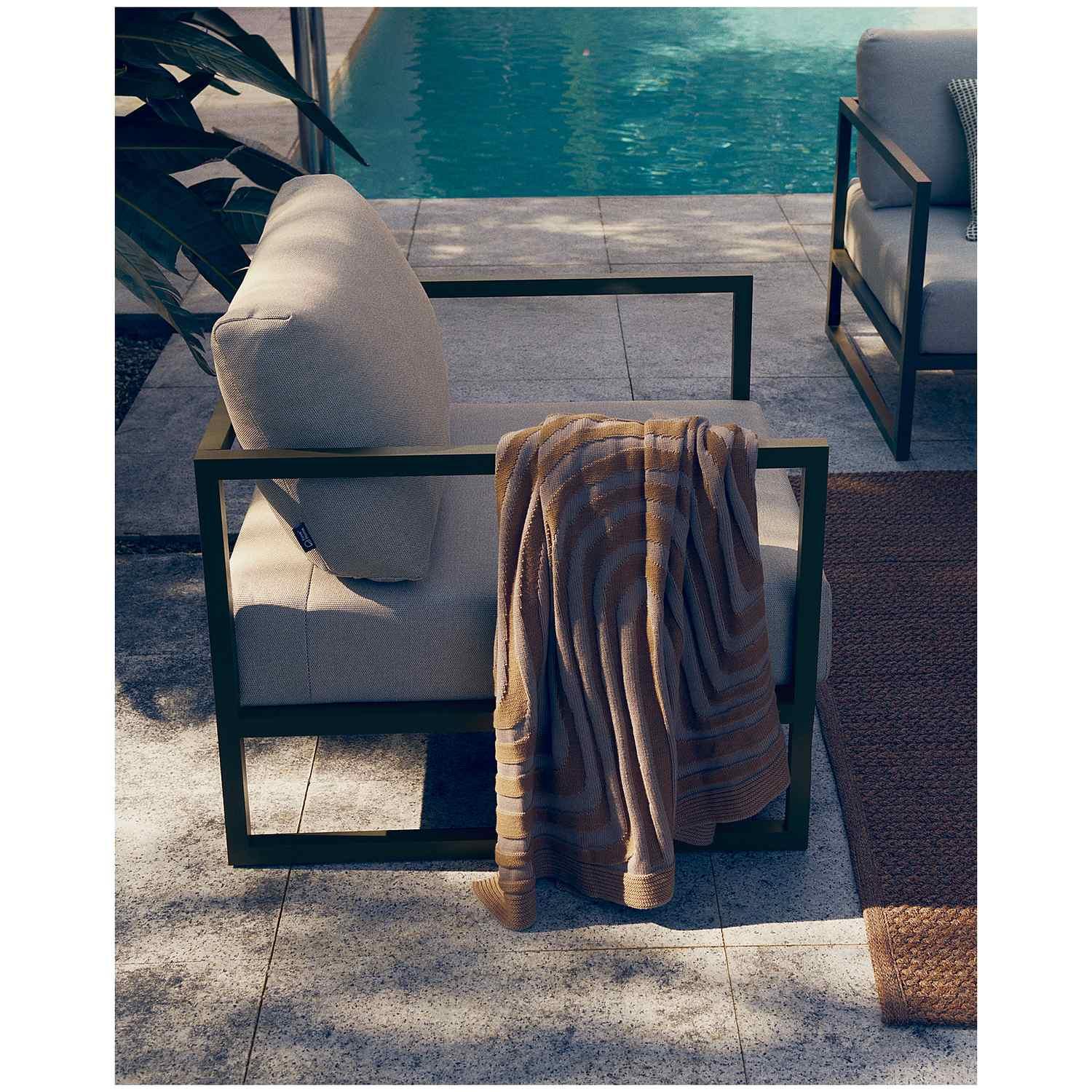 Comova Sessel 100% outdoor hellgrau und Aluminium grün