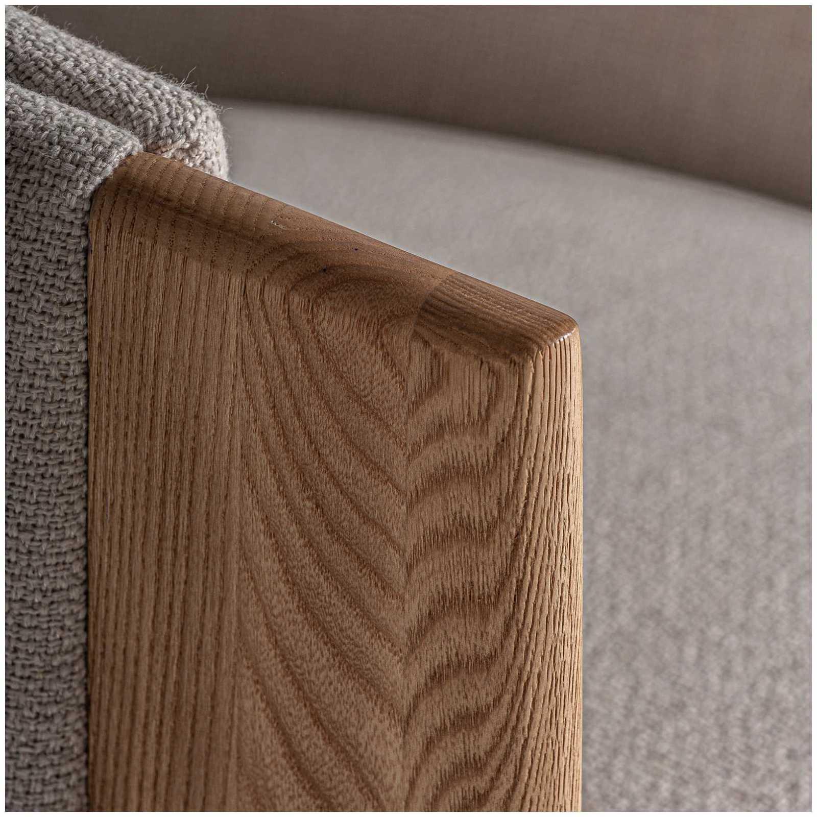 Design Holzstuhl mit Armlehne rund Nara Stoff beige Eichenholz natur