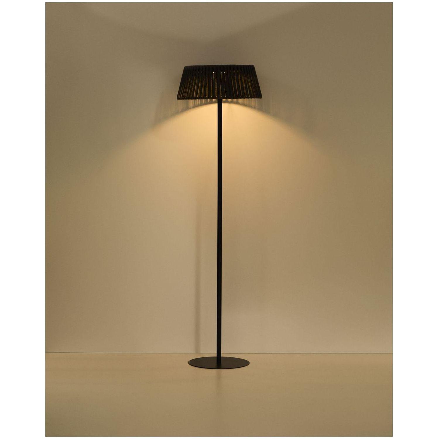 Outdoor-Solar-Stehlampe Aldet aus flachem Seil mit schwarzem Metallfuss 46x46