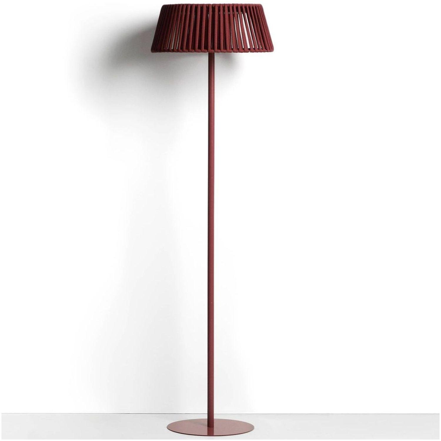 Outdoor-Solar-Stehlampe Aldet aus flachem Seil mit terrakottafarbenem Metallfuss 46x46