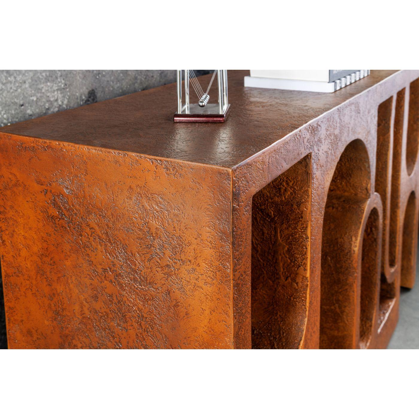 Konsole Abstrakt Beton rostig 120